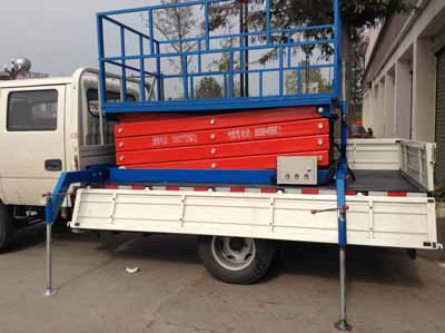 車載剪叉式升降平臺(tái)
